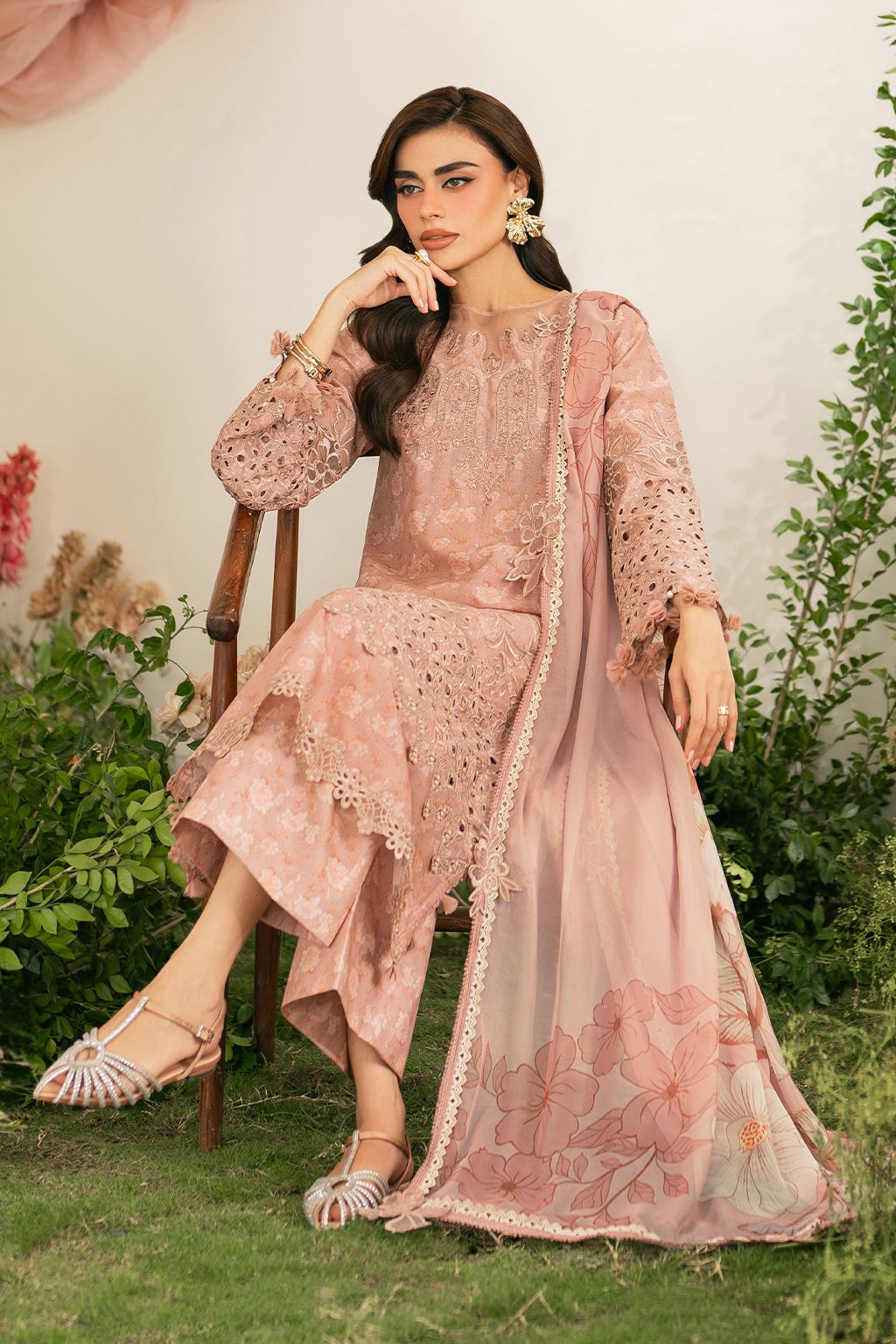 BAROQUE 3PCS UNSTITCHED EMBROIDERED WINTER LINEN SUIT  SO7